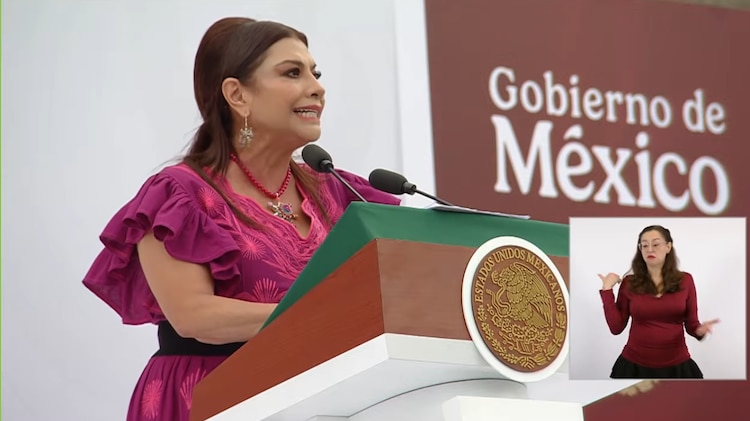La Jefa de Gobierno de la Ciudad de México, Clara Brugada durante el evento de cierre de gira de la presidenta Sheinbaum por su Segundo Informe de Gobierno