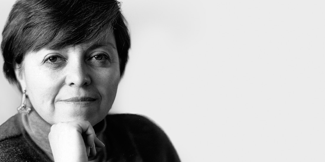 La poeta, en una sesión fotográfica