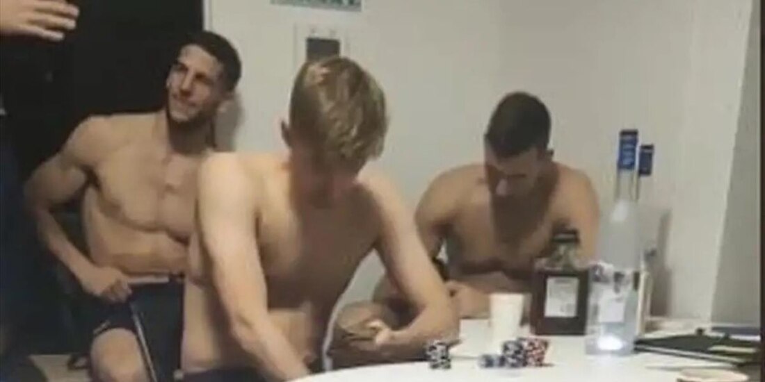 Jugadores de la selcción de Eslovenia hicieron fiesta en la Villa Olímpica