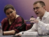 A la izquierda de la imagen la ministra Lenia Batres.