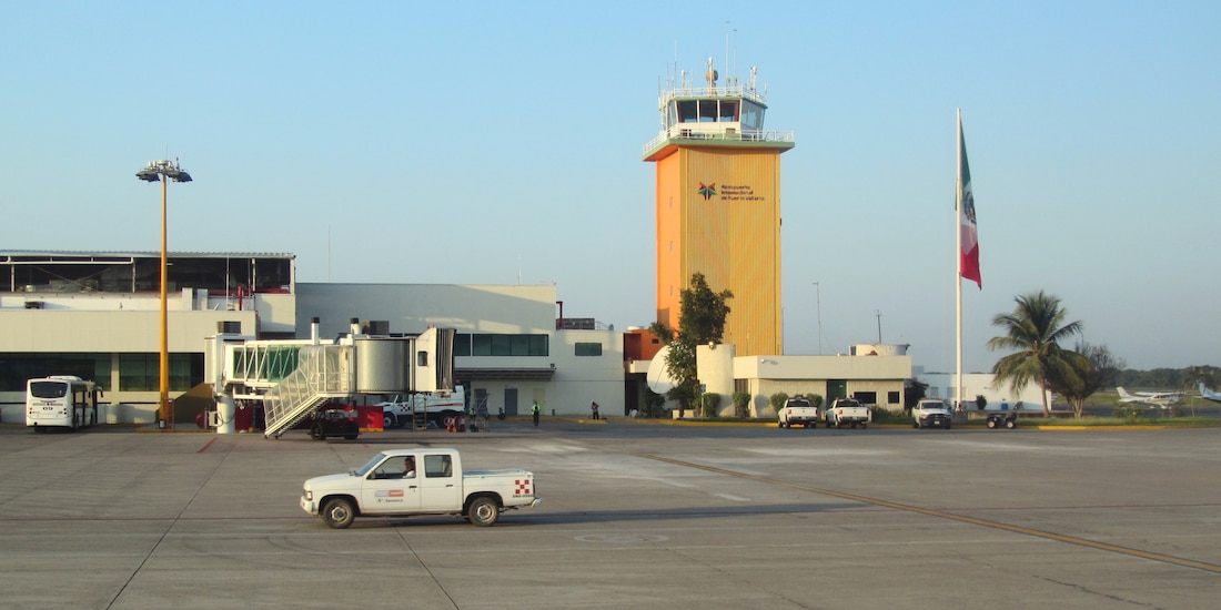 Terminal aérea de Puerto Vallarta.