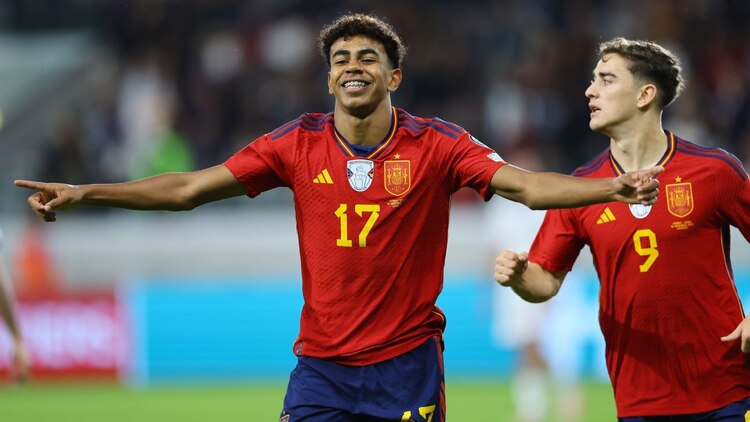 Lamine Yamal se convirtió en uno de los fundamentales en el juego ante Francia en la Eurocopa.