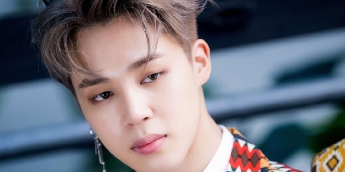 Jimin de BTS compartió una foto con el pelo largo