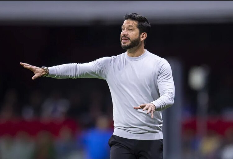 Benjamín Mora recibió el respaldo de la directiva de Atlas en el Clausura 2023