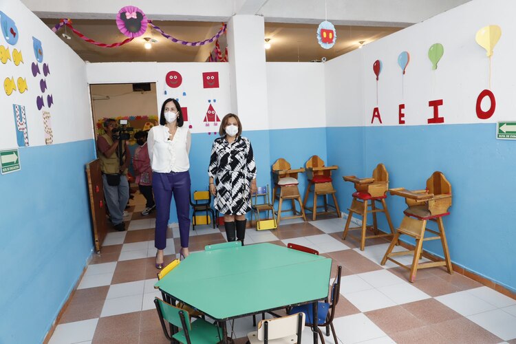 La alcaldesa de Álvaro Obregón, Lía Limón García, señaló que es haciendo comunidad como se mejoran las condiciones de vida de la gente