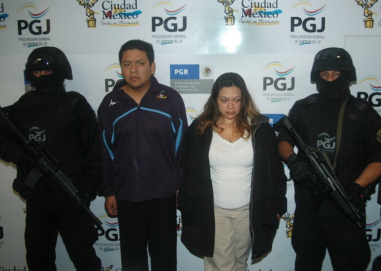Arturo Calderón y Alejandra Marín el día de su detención el 18 de junio de 2009