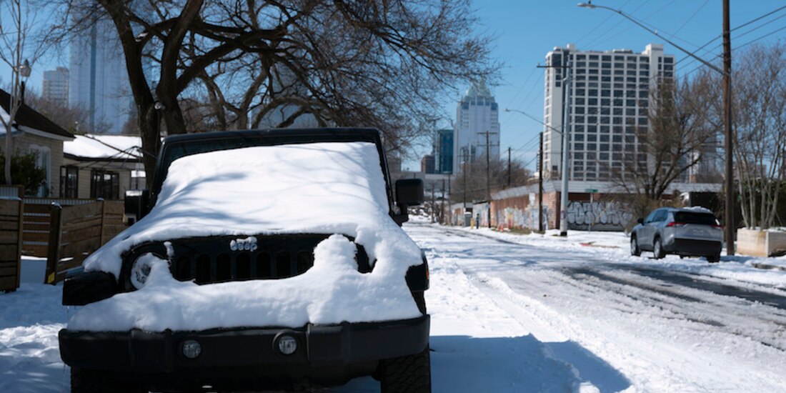 Texas, EU, sufrió la tormenta invernal más severa en 30 años, la cual provocó cortes al suministro eléctrico, fallas en el servicio de gas natural y problemas para los proveedores
de Internet.