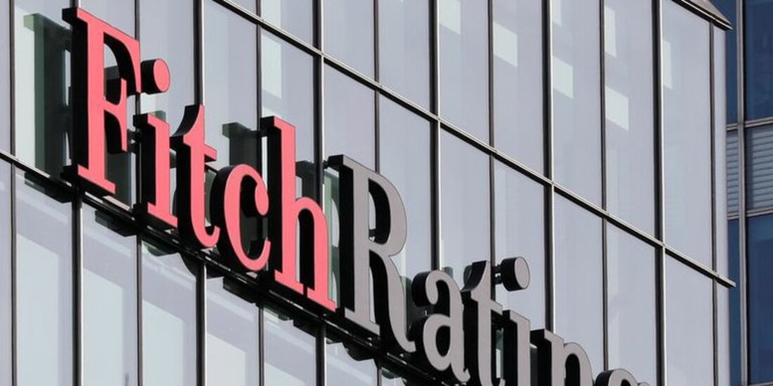 Fitch Ratings.
