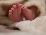 Un menor fue localizado con vida en la morgue