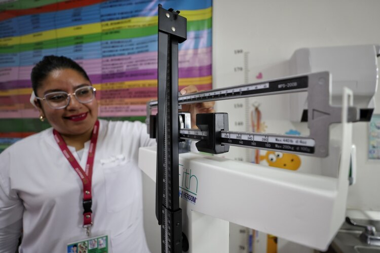 Equipamiento para el CMF “Oriente”.