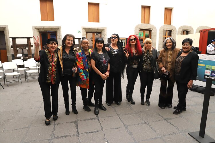 Fueron reconocidas por el Gobierno de la Ciudad de México cantantes y agrupaciones pioneras de rock mexicano.