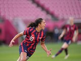 Carly Lloyd celebra un gol con Estados Unidos en los Juegos Olímpicos de Tokio 2020