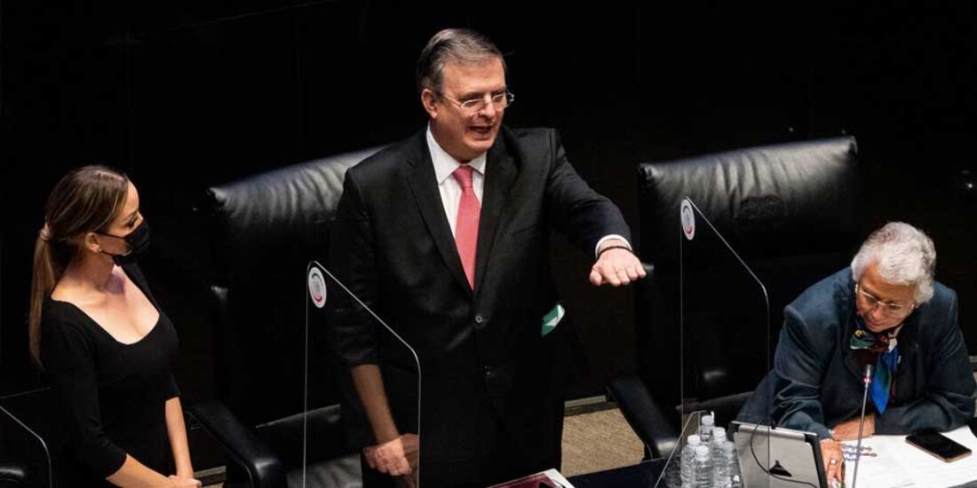 Marcelo Ebrard comparece ante el Senado de la República respecto al tercer año de actividades como canciller.