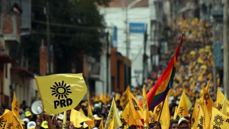 Avanza la extinción del PRD.