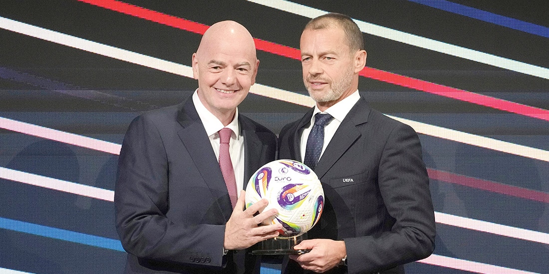 Gianni Infantino y Aleksander Ceferin, el pasado 3 de abril de 2025, en un congreso en Belgrado