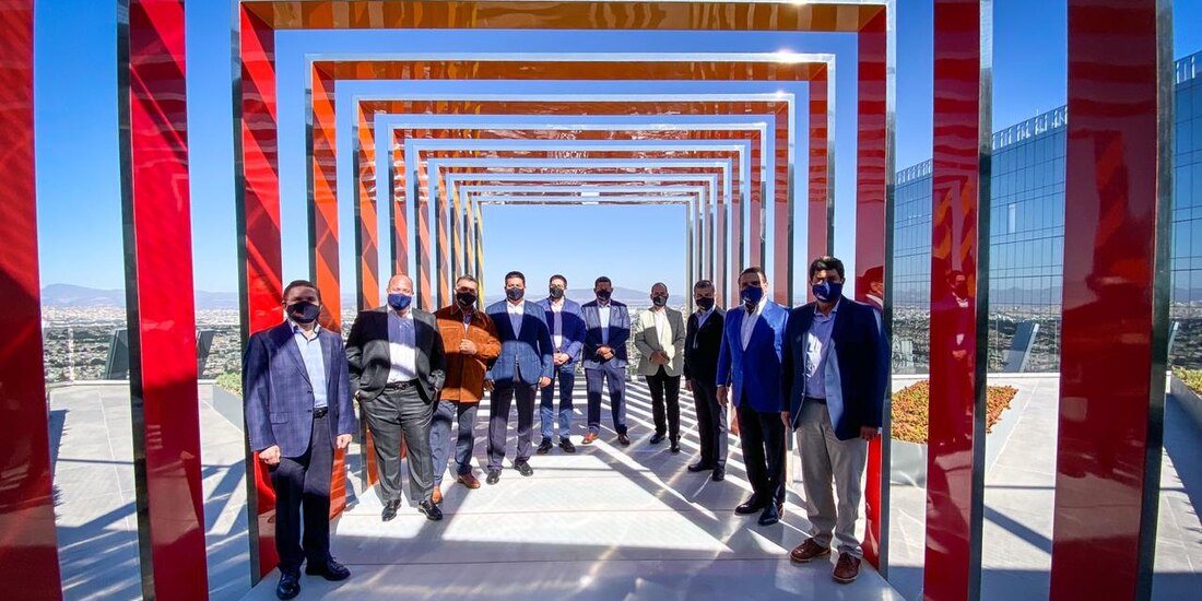 Los 10 gobernadores lanzaron la Plataforma Mexico Investment Board