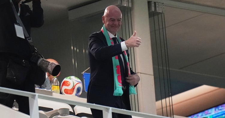 Gianni Infantino aprovechó visita a México para reinaugurar las instalaciones de selecciones nacionales en el CAR.