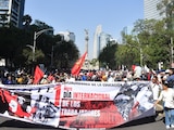 Aspecto de una marcha de integrantes de la Coordinadora Nacional de Trabajadores de la Educación (CNTE).