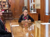 Víctor Rodríguez deja la dirección de Pemex; entra Juan Carlos Carpio