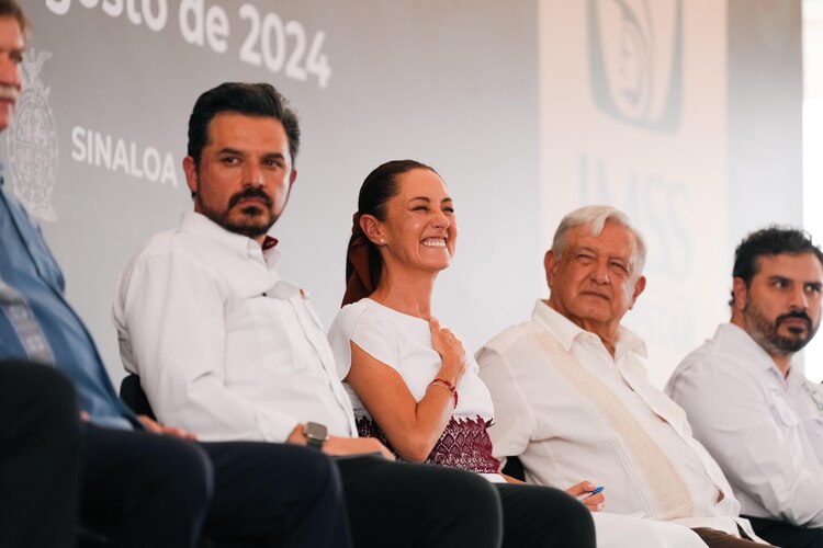 Claudia Sheinbaum encabezó, junto al Presidente López Obrador, la inauguración del Hospital IMSS-Bienestar ″Dr. Bernardo J. Gastélum″.