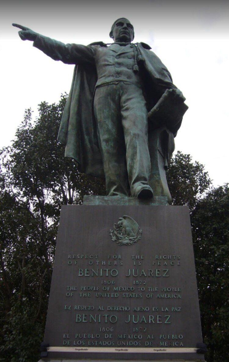 El Congreso de la Unión declara a Benito Juárez “Benemérito de la Patria” en 1873.