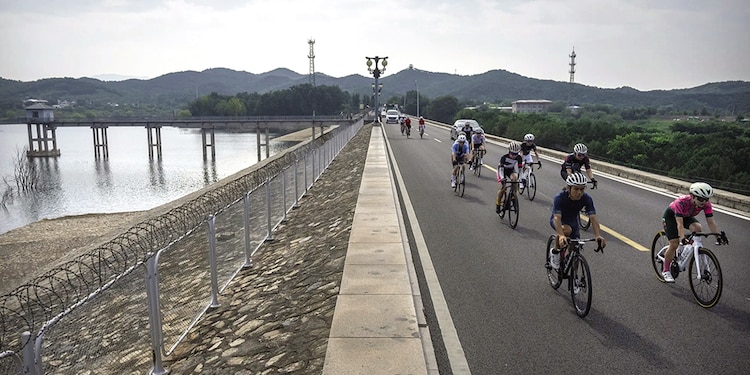 UN PASEO en bici por el atardecer es la mejor terapia