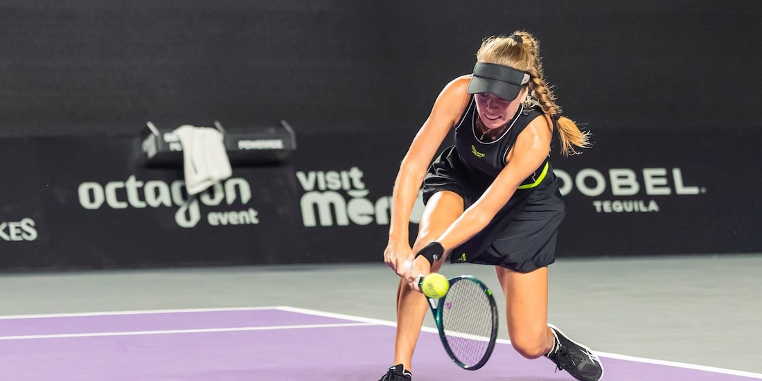 Magdalena Frech avanza a la final.