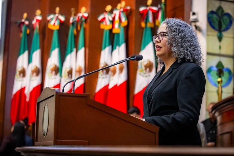 Graciela Domínguez asumió como gobernadora interina de Sinaloa.