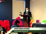 El secretario de Hacienda, Arturo Herrera, en el consulado de México en Chicago.