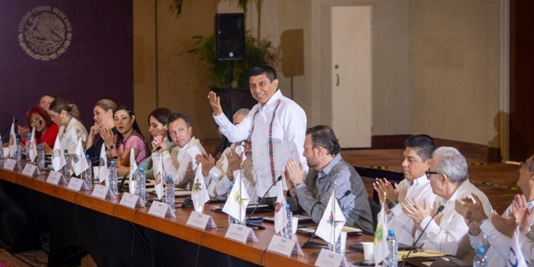 Salomón Jara refrenda compromiso por mantener la paz y seguridad en Oaxaca.