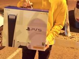 Joven compra PS5 durante Buen Fin, pero le llega un paquete de pañales