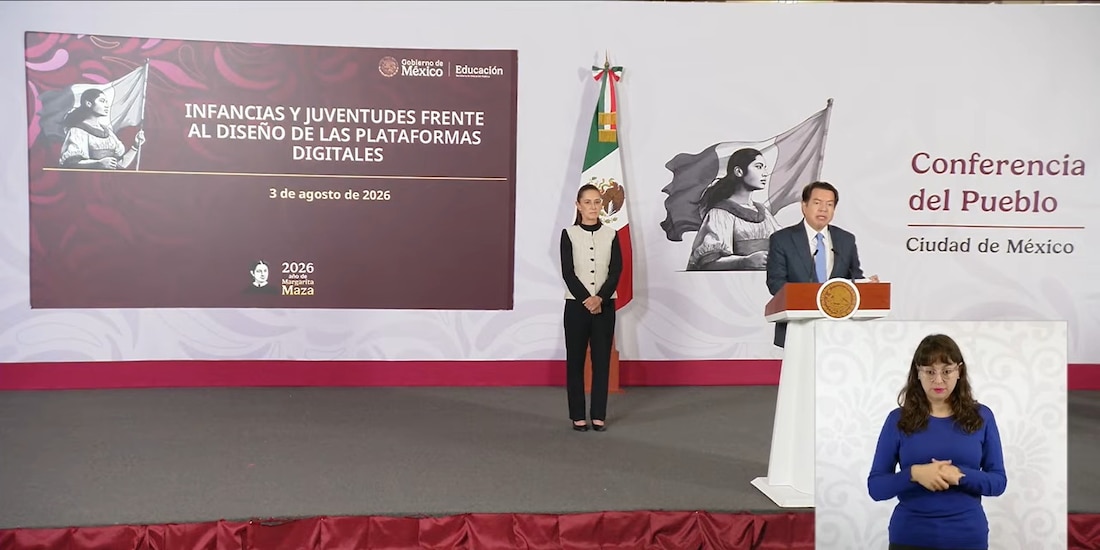 Claudia Sheinbaum y Mario Delgado este lunes en Palacio Nacional.
