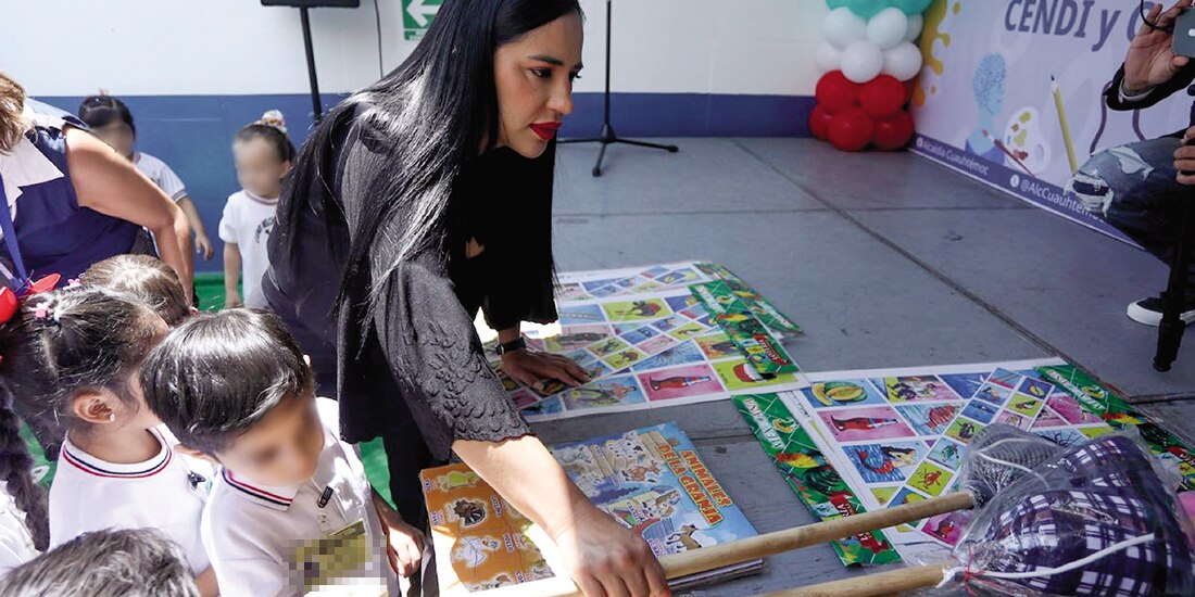 Sandra Cuevas, al impulsar un programa en el Cendi Melchor Ocampo, en 2023.