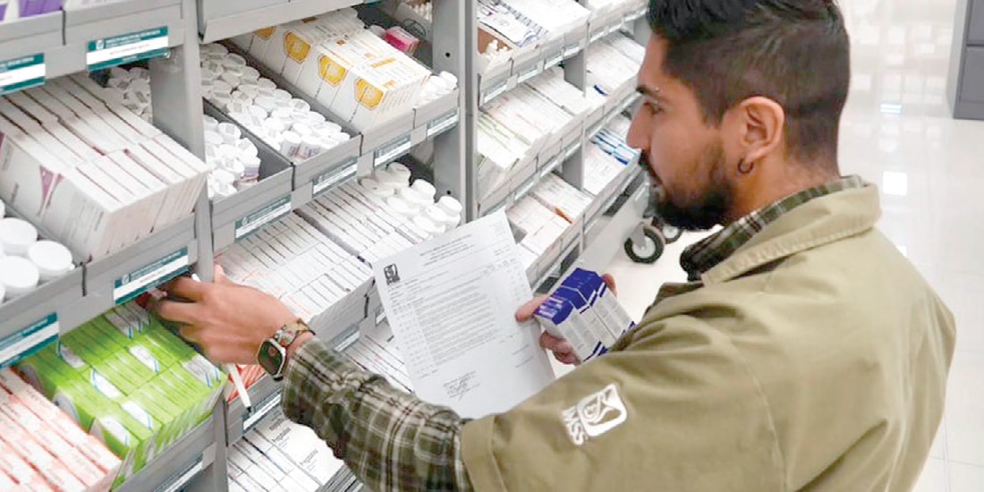 ENTRE MARZO de 2014 y octubre de 2019, la Cofepris registró 19 denuncias por medicinas apócrifas y, entre marzo de 2020 y octubre de 2025, la cifra se elevó a 138, un aumento de 626% en los últimos 10 años; fármacos y etiquetas falsas representaron 10% del mercado del sector