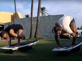 Se usan tablas de surf para entrenar.