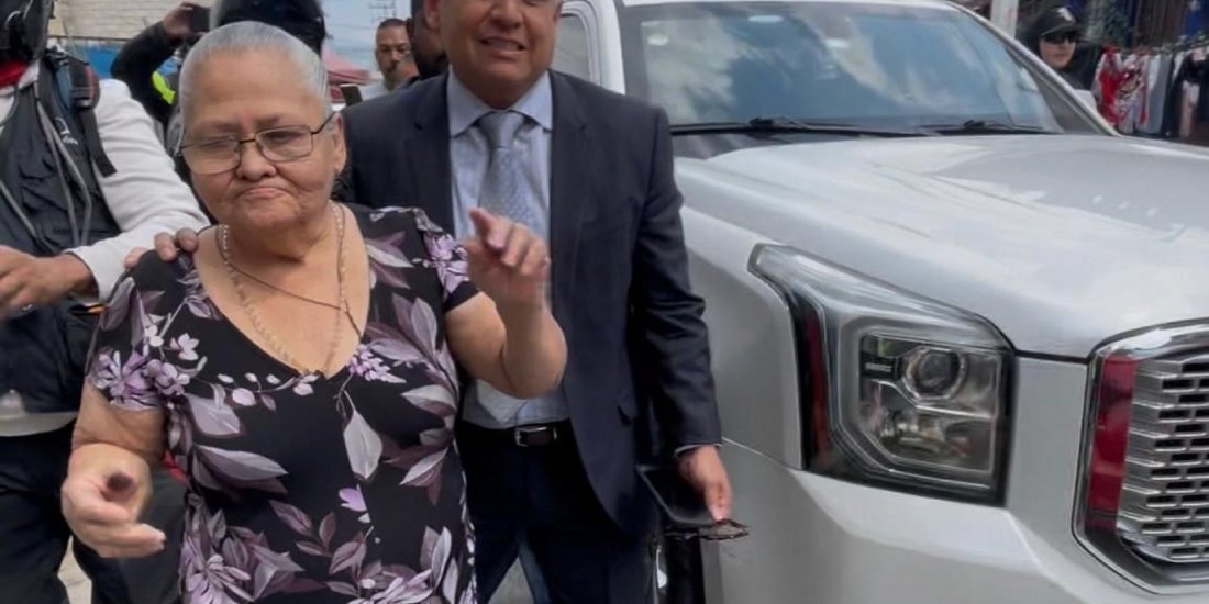 ‘Me siento segura’, afirma doña Carlota sobre su caso.