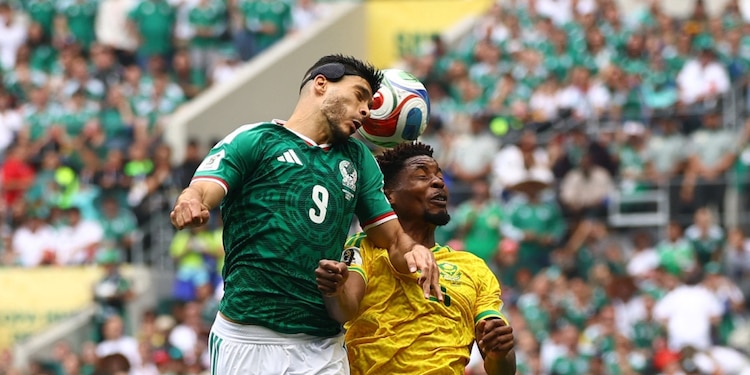 Una acción del México vs Sudáfrica, partido inaugural de la Copa del Mundo 2026
