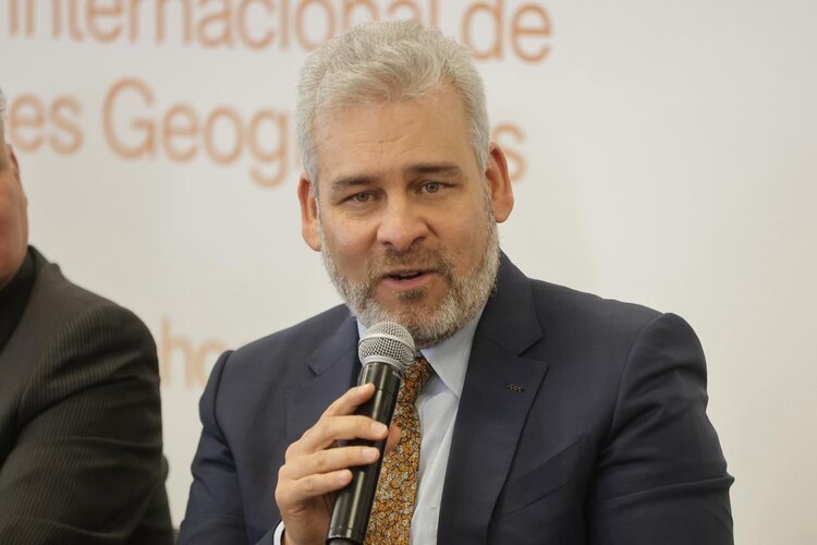 El Gobernador constitucional de Michoacán.