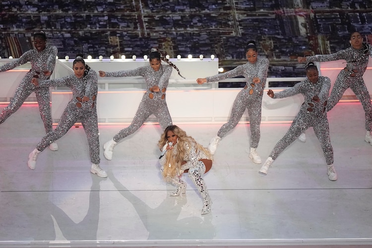 La rapera del Bronx se lució con temas como “Family Affair”.