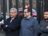 El Presidente Andrés Manuel López Obrador y su hijo José Ramón López.