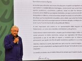 AMLO lee carta que envió a Ifigenia Martínez para felicitarla por la Medalla Belisario Domínguez que recibirá el jueves.