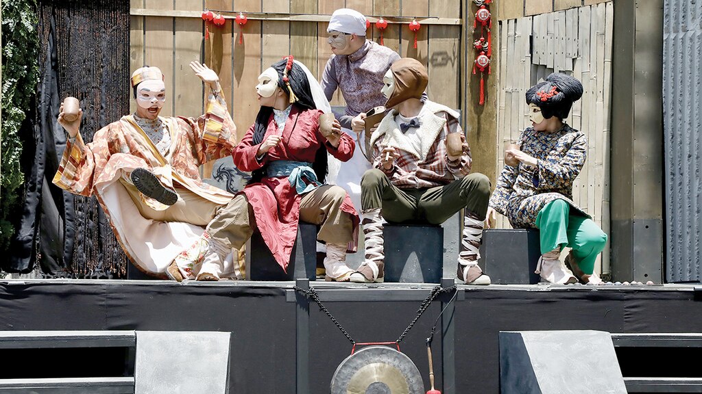 En las obras de Bertolt Brecht hay siempre elementos del teatro épico.