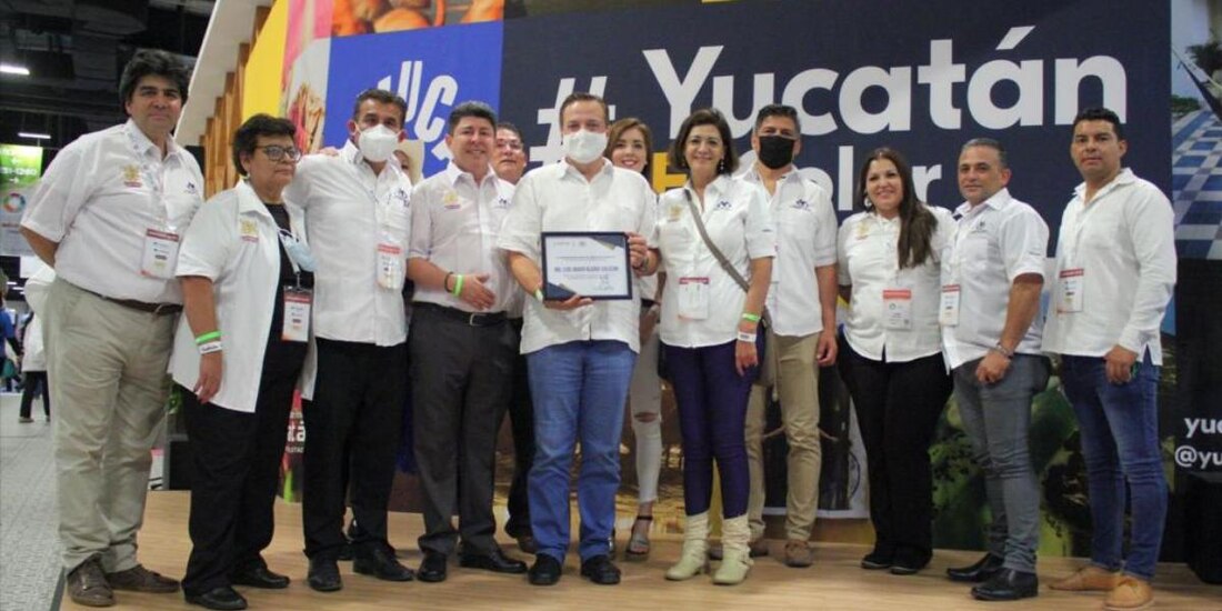 Luis Alegre explicó que recibir este reconocimiento es producto de un esfuerzo compartido con los socios de la AMAV por impulsar el crecimiento del turismo en todo el país..