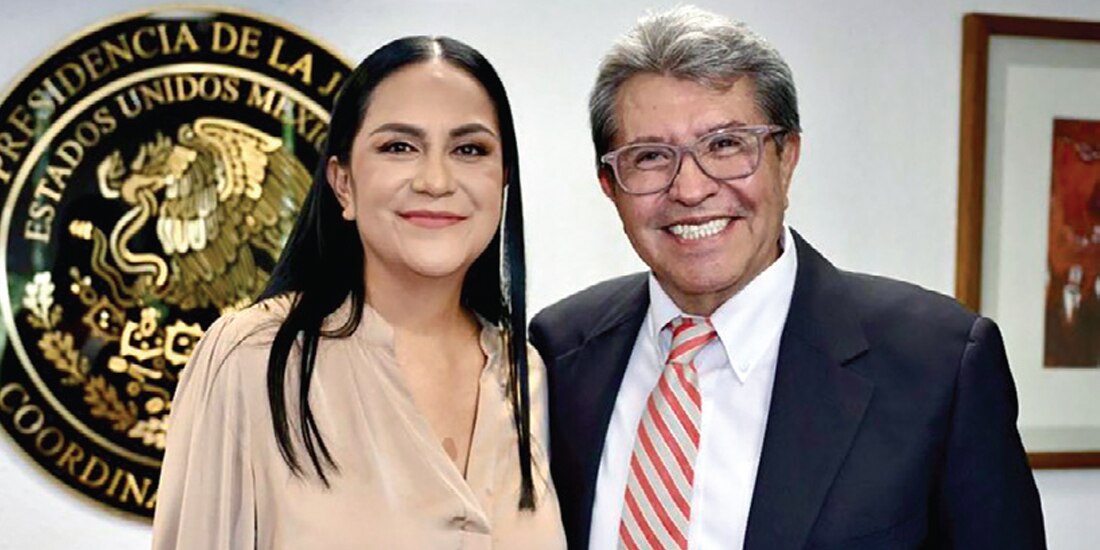 ARIADNA Montiel y Ricardo Monreal, al reunirse, ayer, en el Senado.