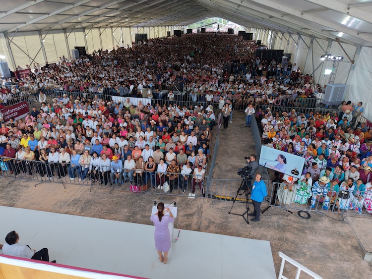 Presidenta Claudia Sheinbaum Pardo En Nayarit durante su gira nacional.