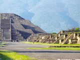 Pirámides de Teotihuacán.