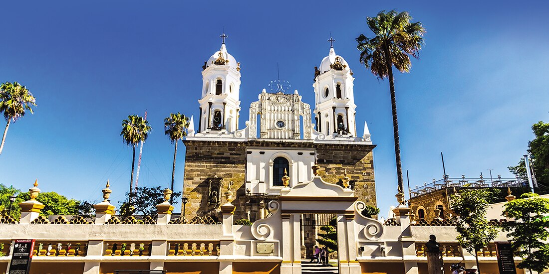 El Santuario de
Nuestra Señora de la Soledad, en Tlaquepaque.