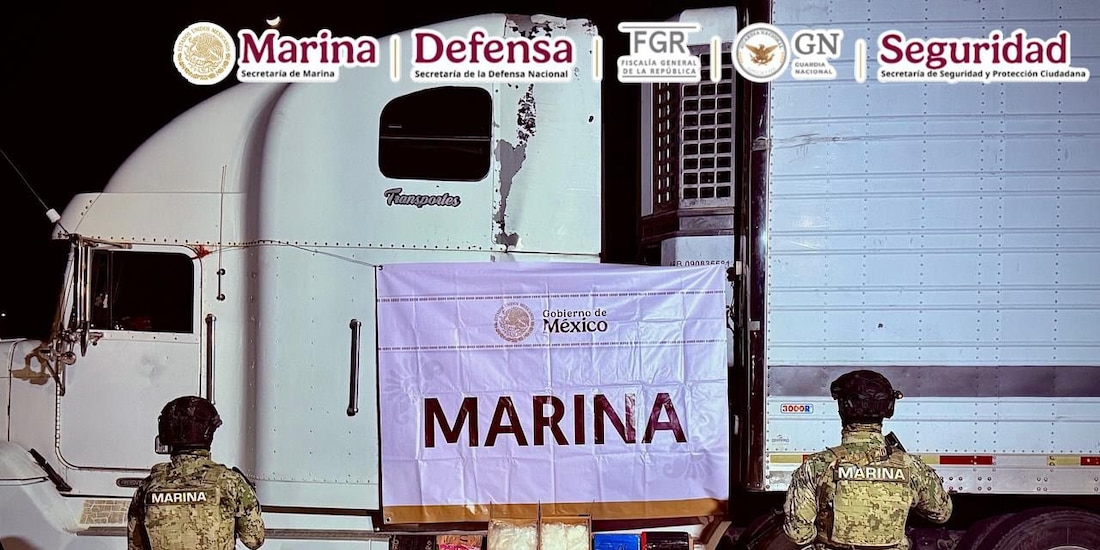 Decomisan más de media tonelada de droga en un tractocamión que circulaba por el puerto de Mazatlán.