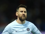 Lionel Messi durante un calentamiento con el PSG previo a un partido en la Ligue 1.