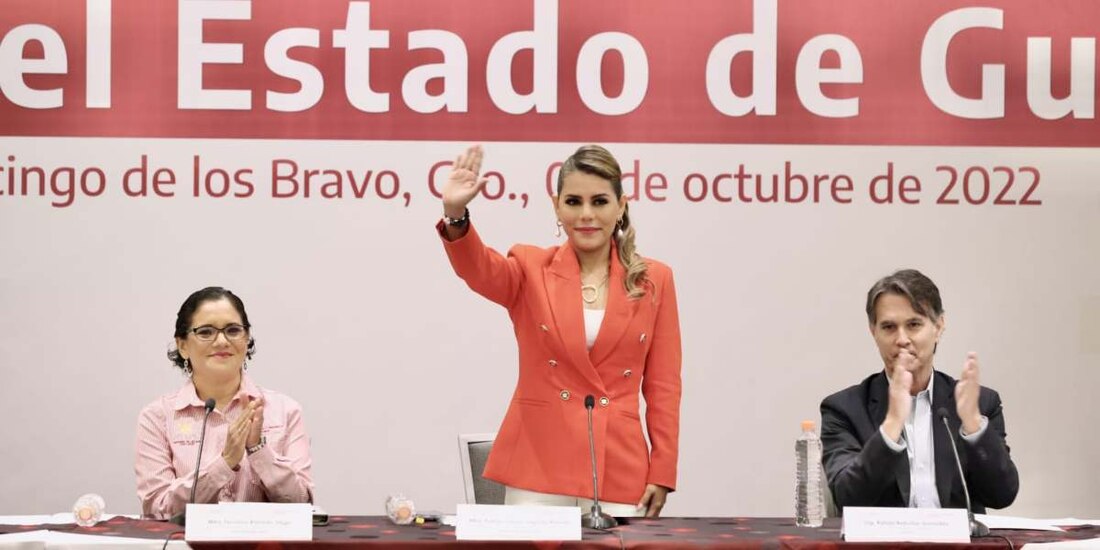 Evelyn Salgado anuncia la 35 edición de la Convención Minera Acapulco 2023.